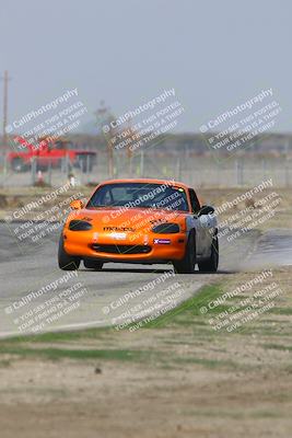 media/Oct-25-2025-CalClub SCCA (Sat) [[34c778dfbe]]/Group 4/Qualifying/
